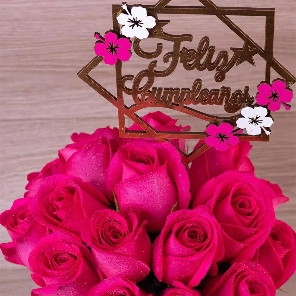 Box de Rosas Fucsias + Topper ¡Feliz Cumpleaños! - Imagen 2