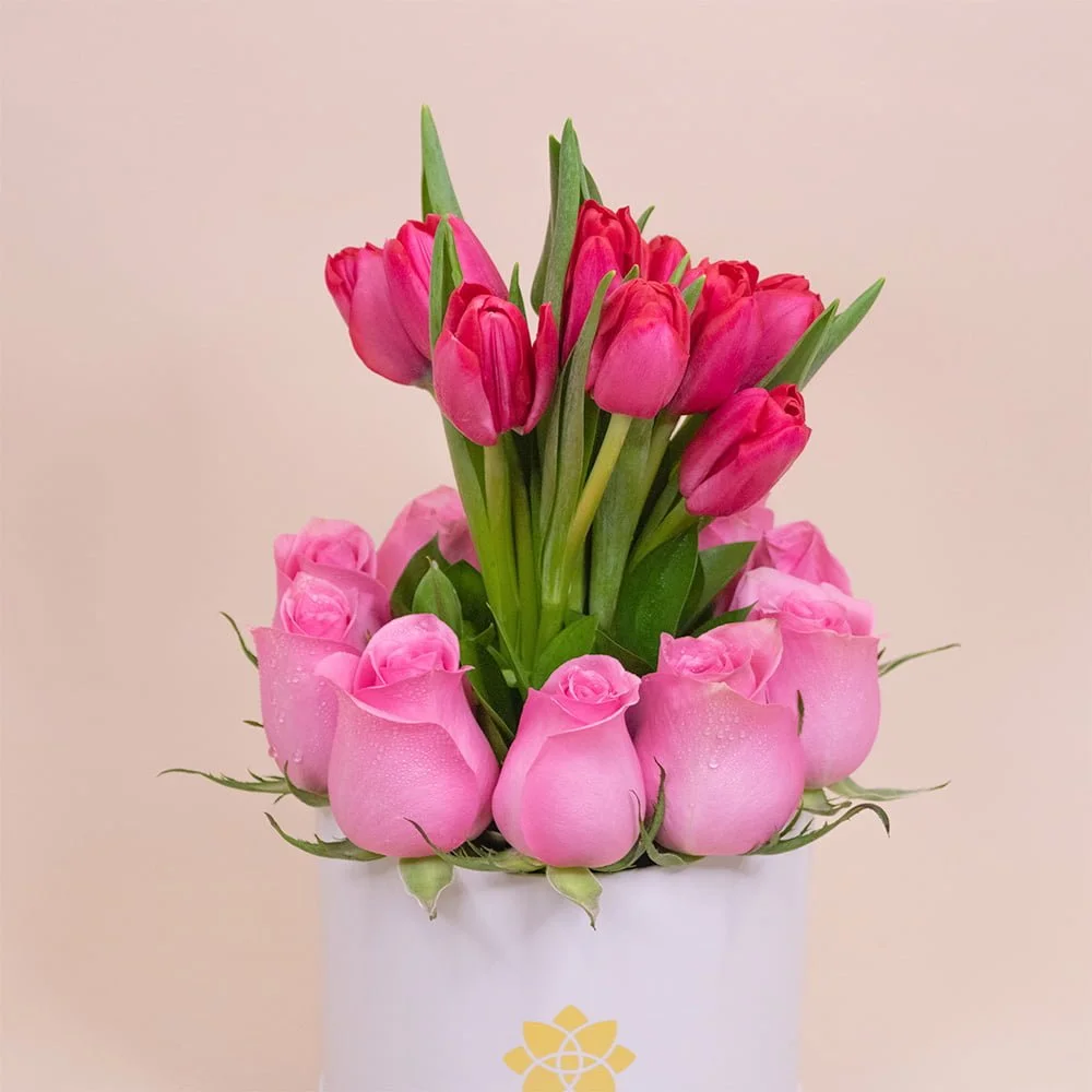 Box de Tulipanes y Rosas - Imagen 2