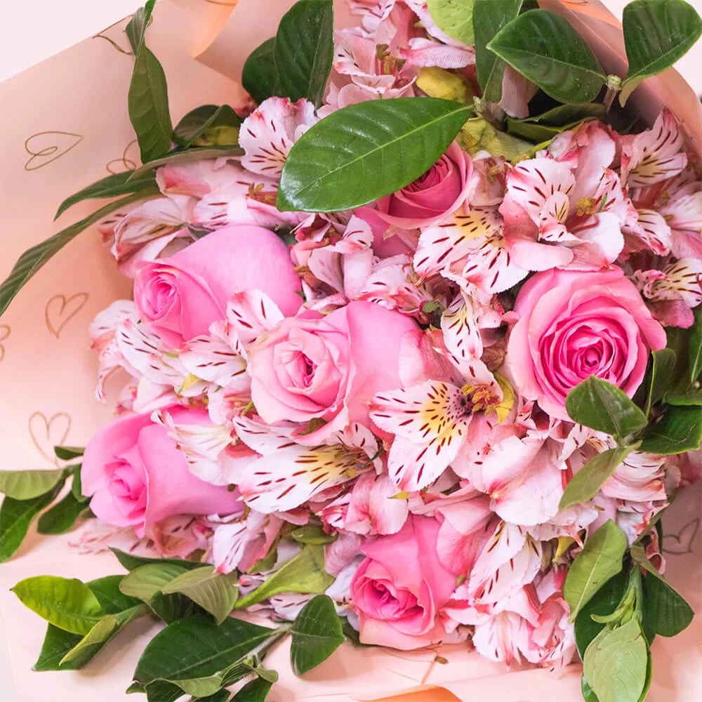 Ramo Astromelias y Rosas - Imagen 2
