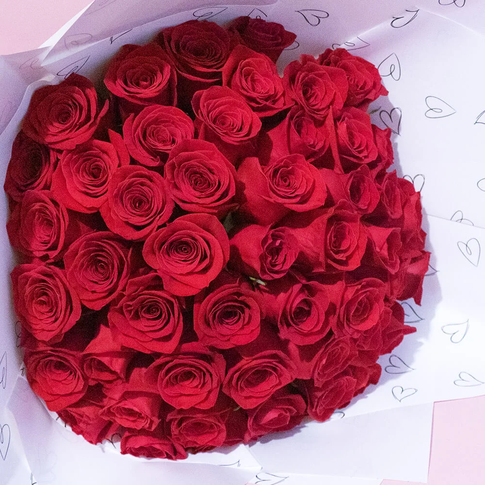 Ramo 50 Rosas Rojas - Imagen 2