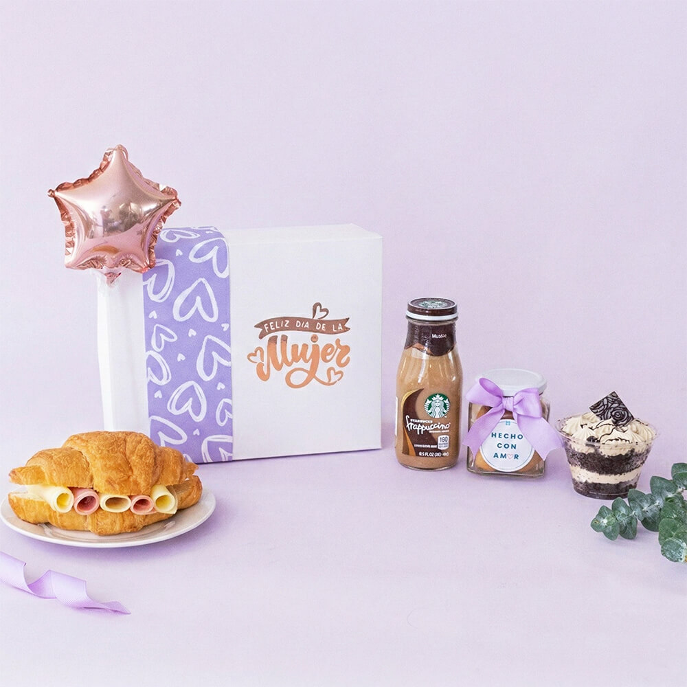 Desayuno dia de la Mujer