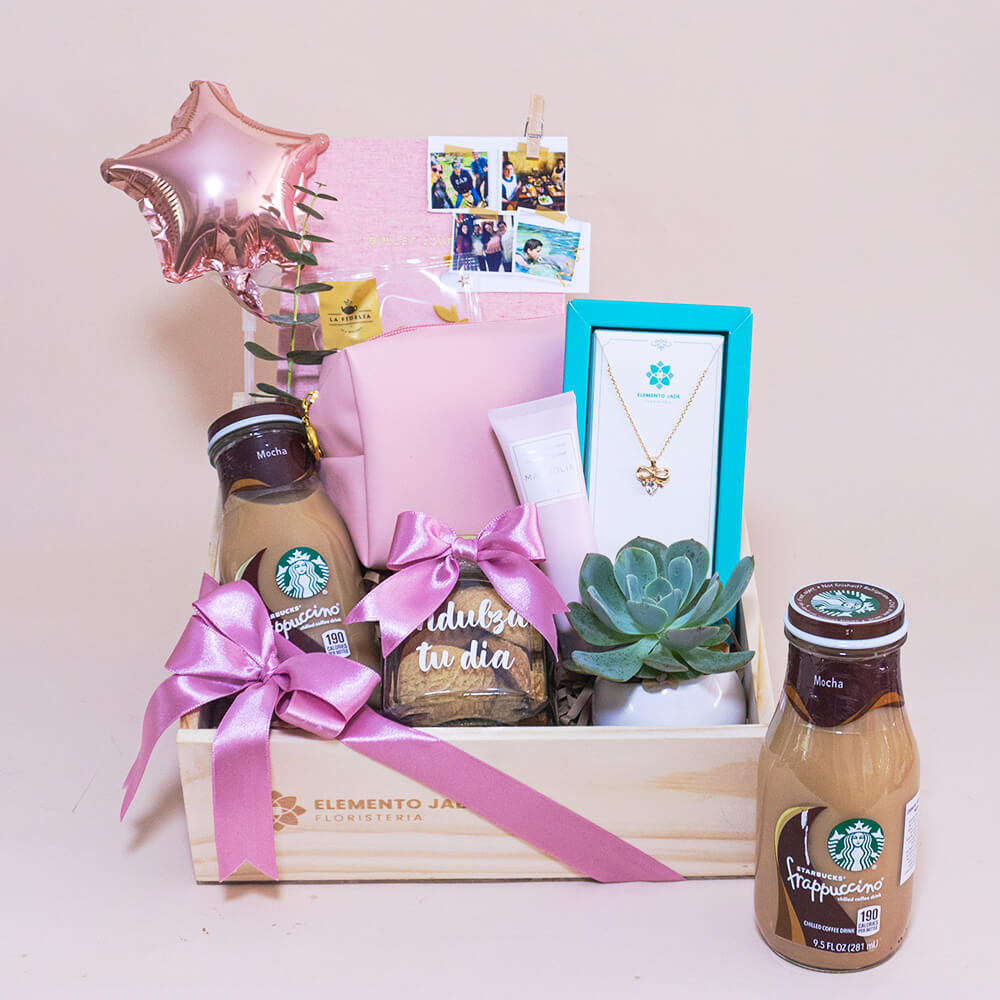 Gift Box Esthetic