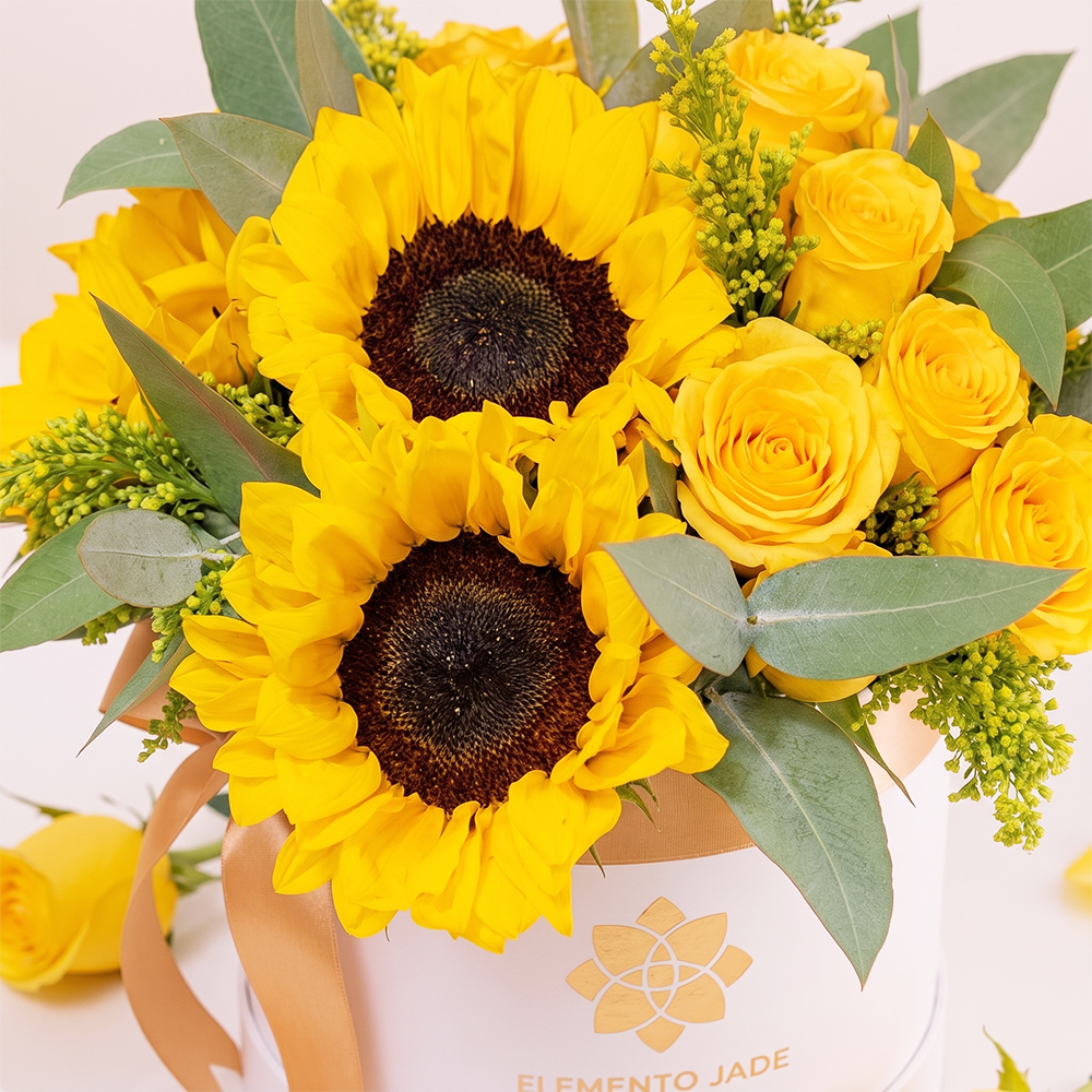 Box Flores Premium Flores Amarilas - Imagen 2